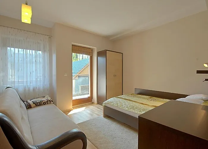 Apartament Monia